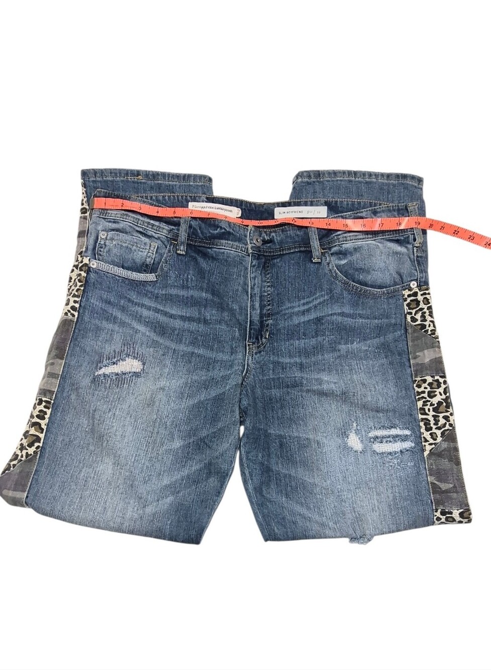 Pilcro Slim Boyfriend Jeans by Anthropologie - Size 32 - Picture 5 of 10